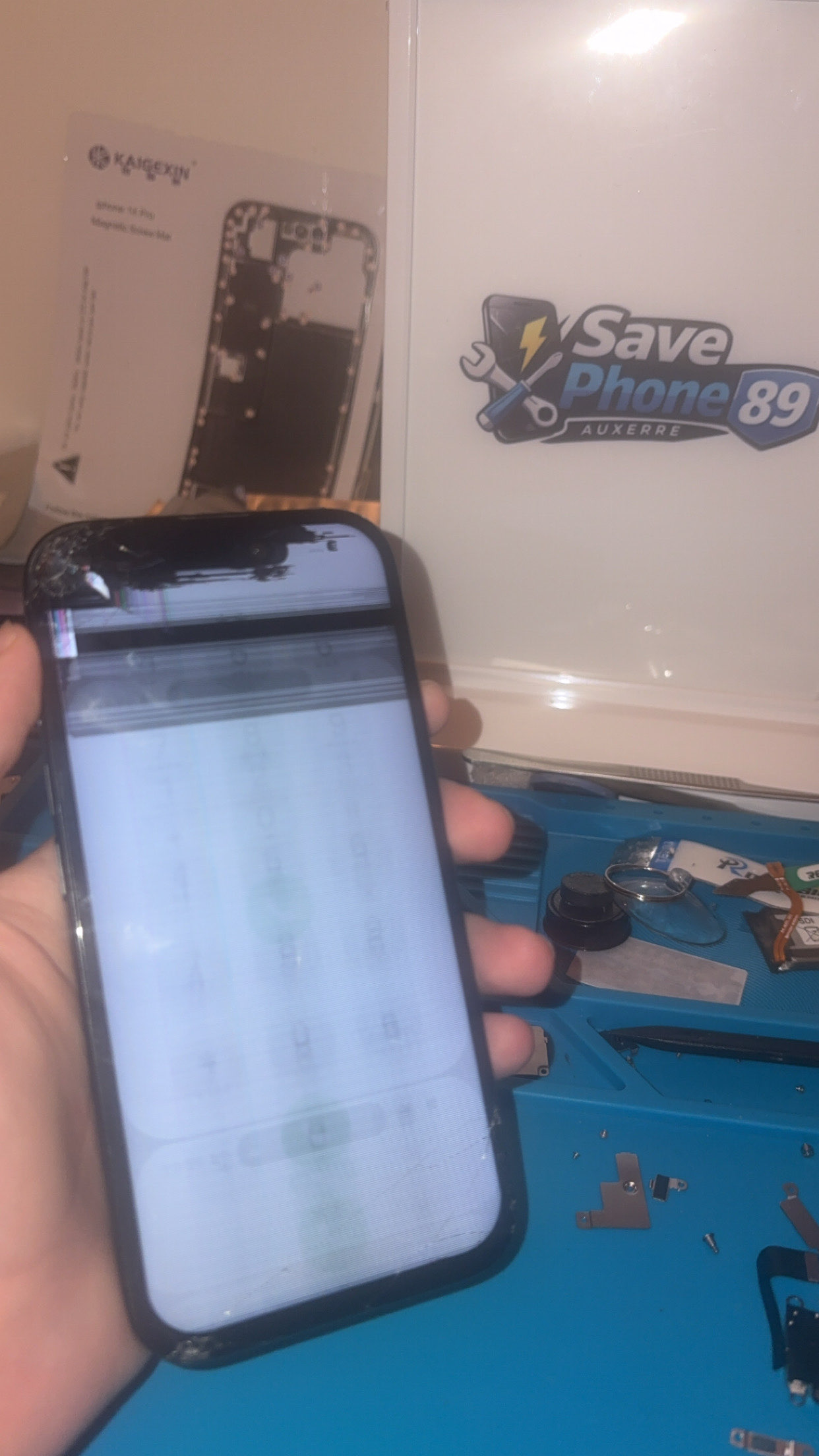 Téléphone avant réparation — Save Phone 89 Auxerre